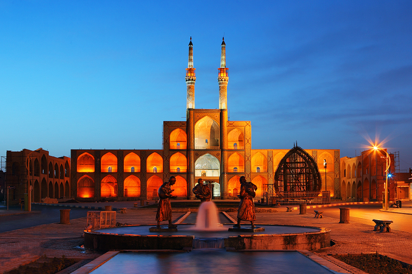 تحلیل سبک معماری آذری