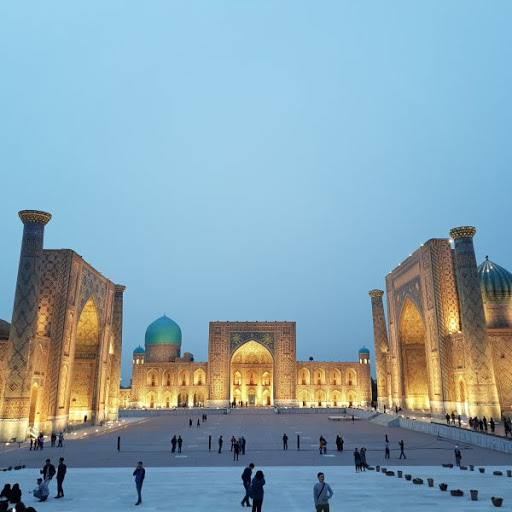 تحلیل سبک معماری آذری