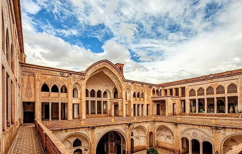 تحلیل خانه عباسیان کاشان